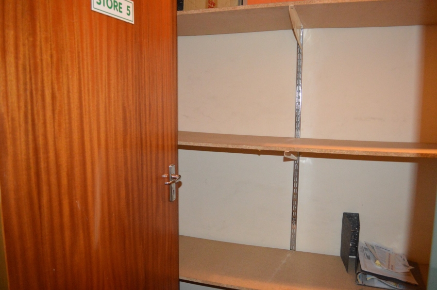 Commercial Property for Sale in Neserhof North West